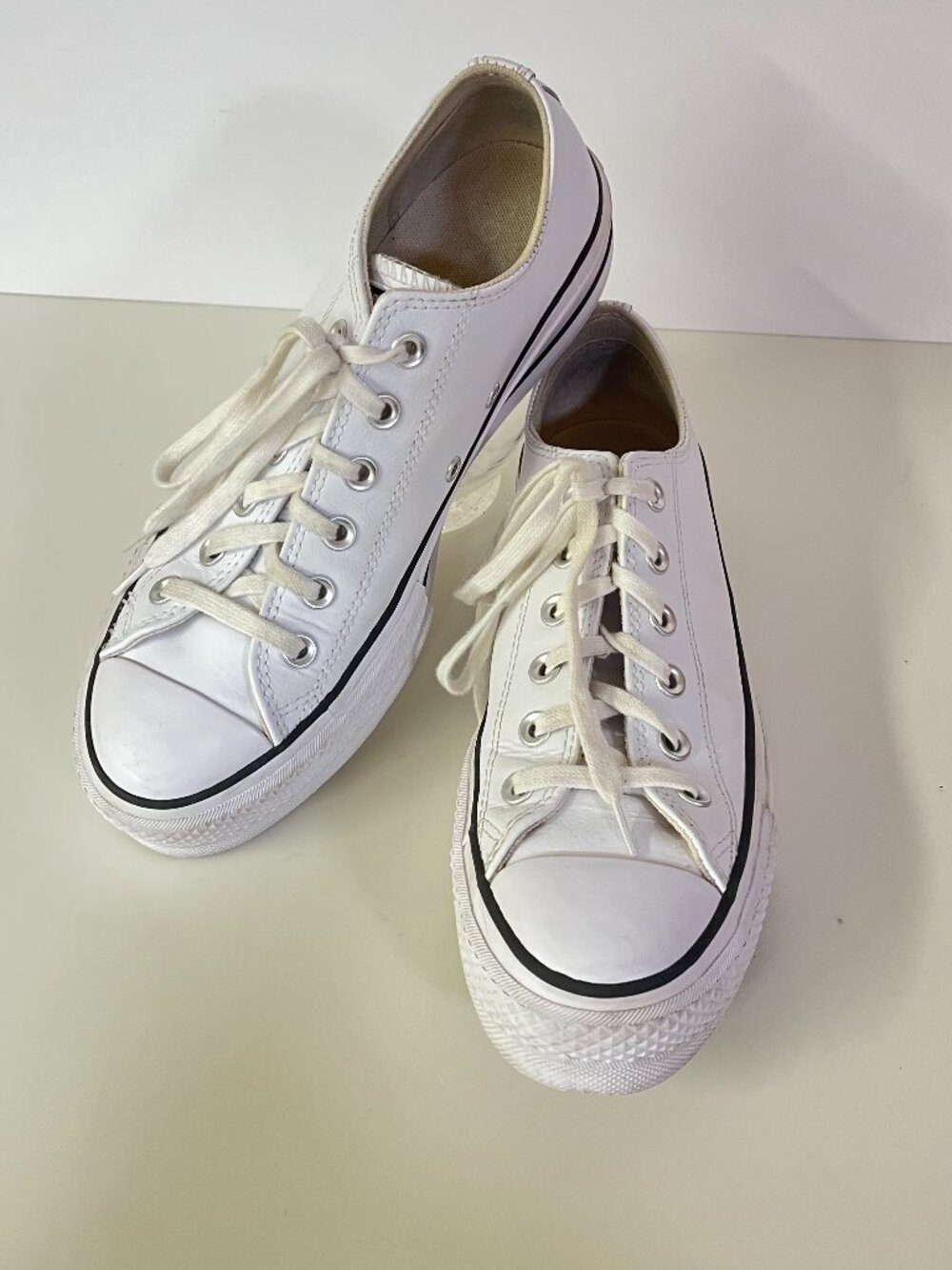 Converse Sneakers Chuck Taylor All Star Leather Low Top Lace Up W8.5
